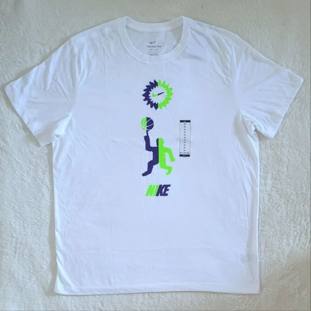 Nike👟 Man♂️ Spinning Basketball on Finger Dri-Fit Graphic Tee👕 - NWT